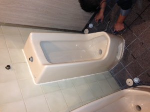 掛川市大池店舗男子トイレ小便器詰り修理