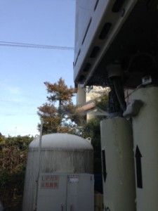 静岡市駿河区曲金店舗給湯管水漏れ修理