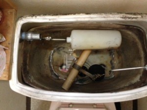 富士宮市トイレ水漏れ修理