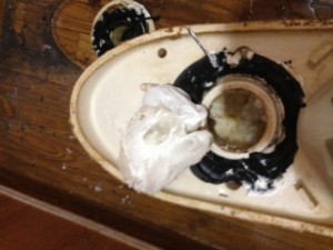 掛川市洋式トイレ詰り修理
