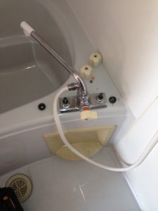 焼津市すみれ台　浴室蛇口水漏れ修理