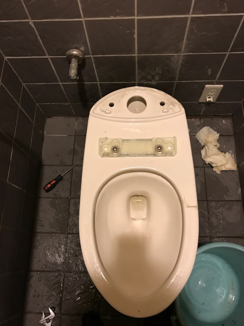 藤枝市　トイレ詰まり修理