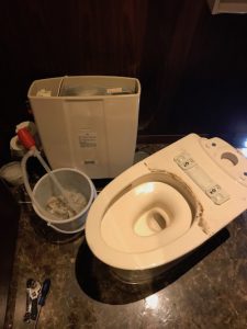 島田市大津通 洋式トイレ脱着作業