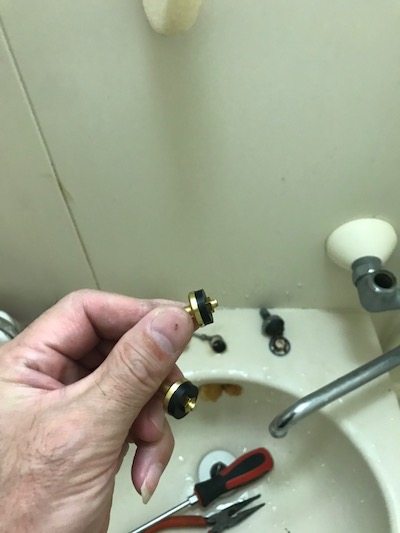 菊川市　浴室蛇口水漏れ修理