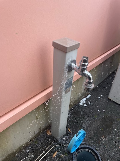 富士市　水栓柱破損修理