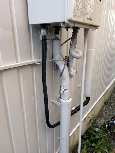 静岡市駿河区小鹿 フレキパイプ交換作業