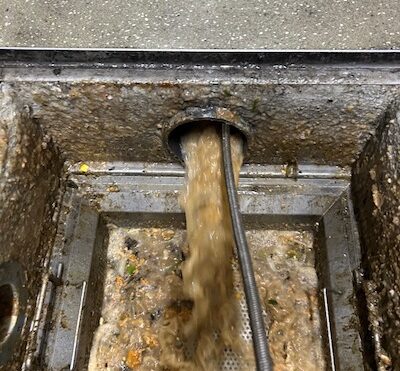 藤枝市小石川町 高圧洗浄作業